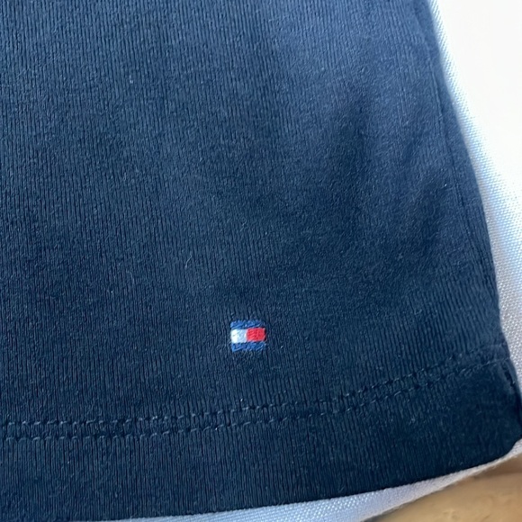 Tommy Hilfiger  Long-sleeve black tee, white boatneck collar, tunic, size L - Picture 7 of 8